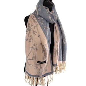 NWT Reversible Cat Print Scarf – Gray & Beige – Tassel Fringe